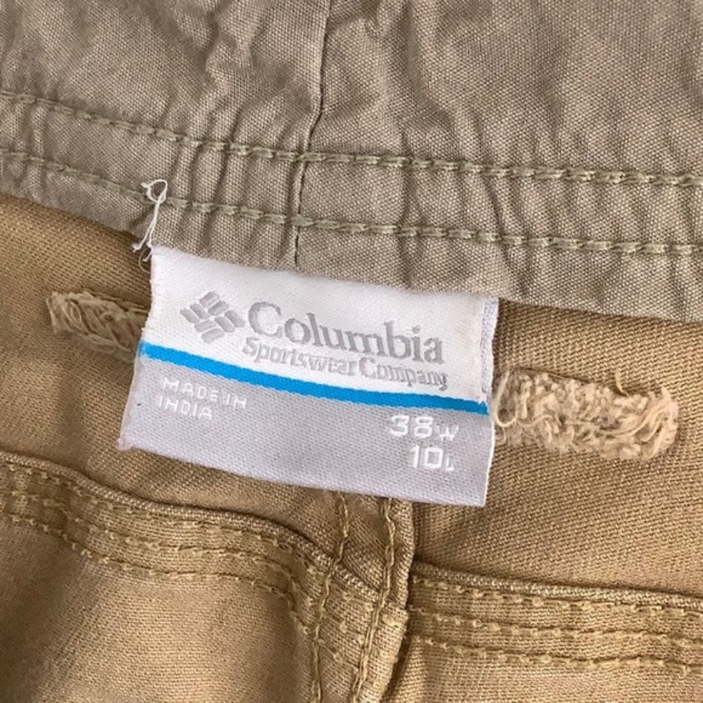 Columbia regular fit dessert sand multi pockets cargo chino shorts size 38 EUC - Picture 8 of 15